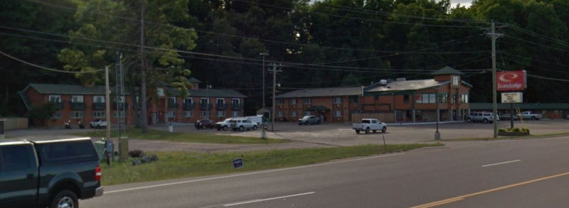 Edgewater Motel (Econolodge Lakeview) - 2018 Street View